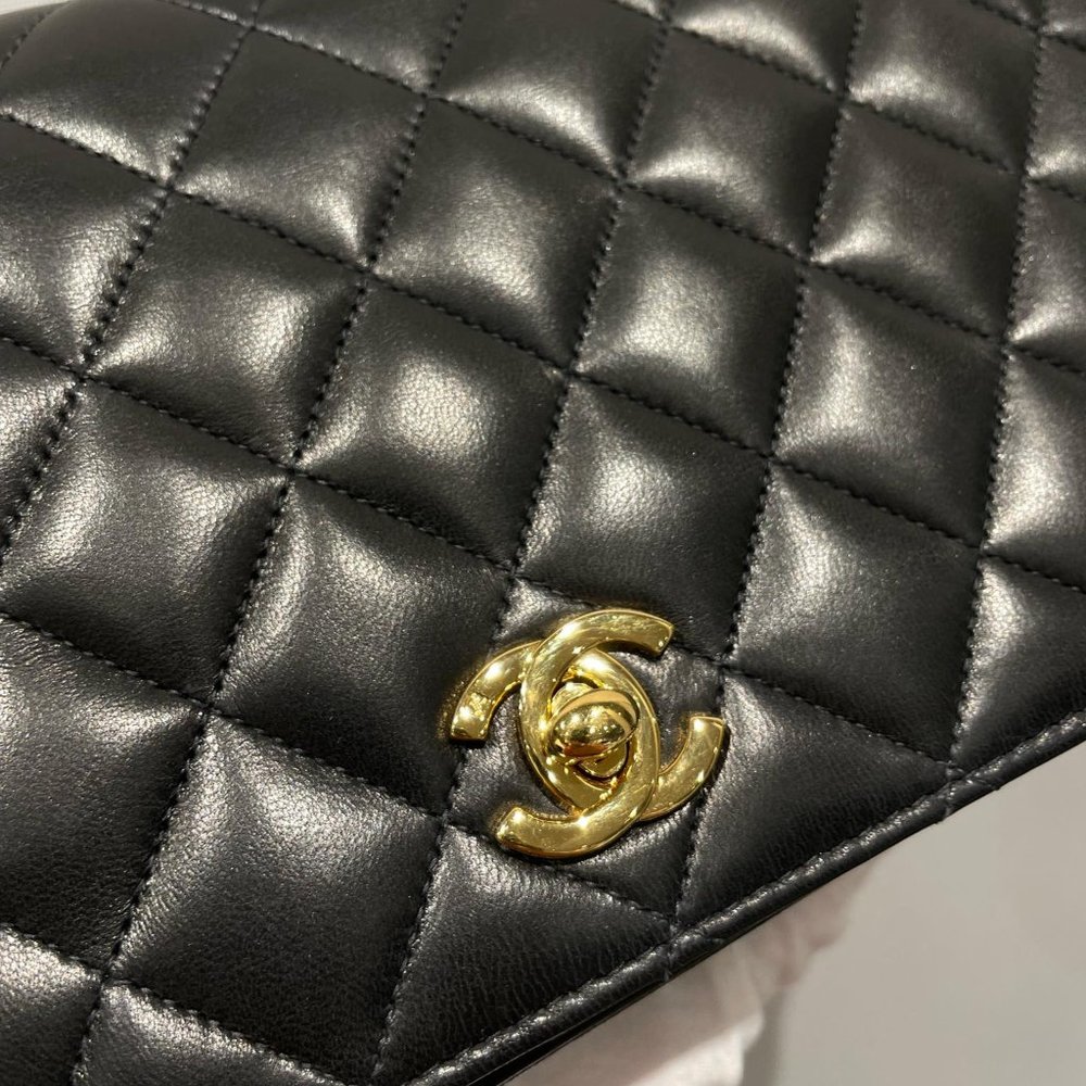 CHANEL Vintage Full Flap WOC Gold Hardware Black Lamp Leather